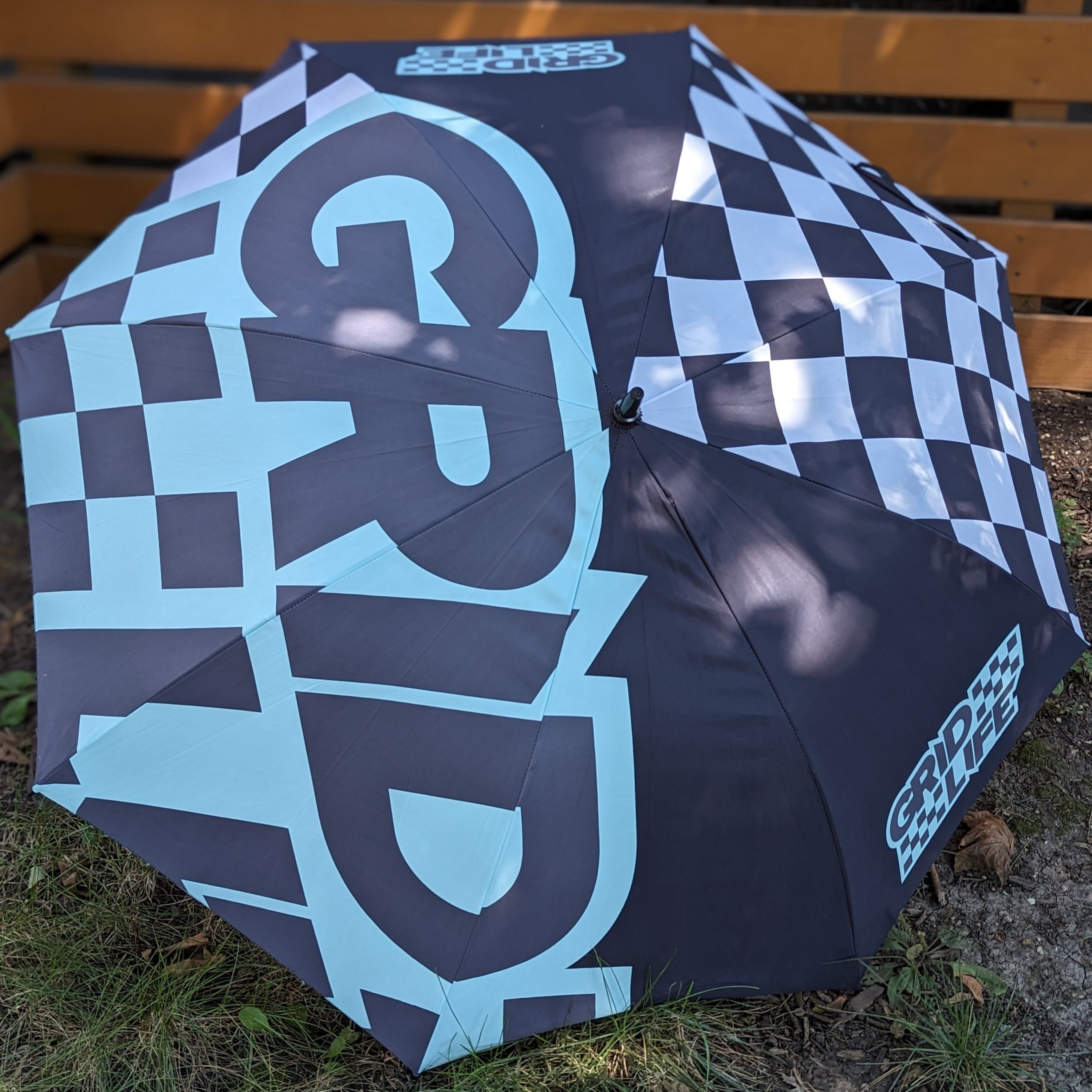 GRILDIFE flag logo umbrella