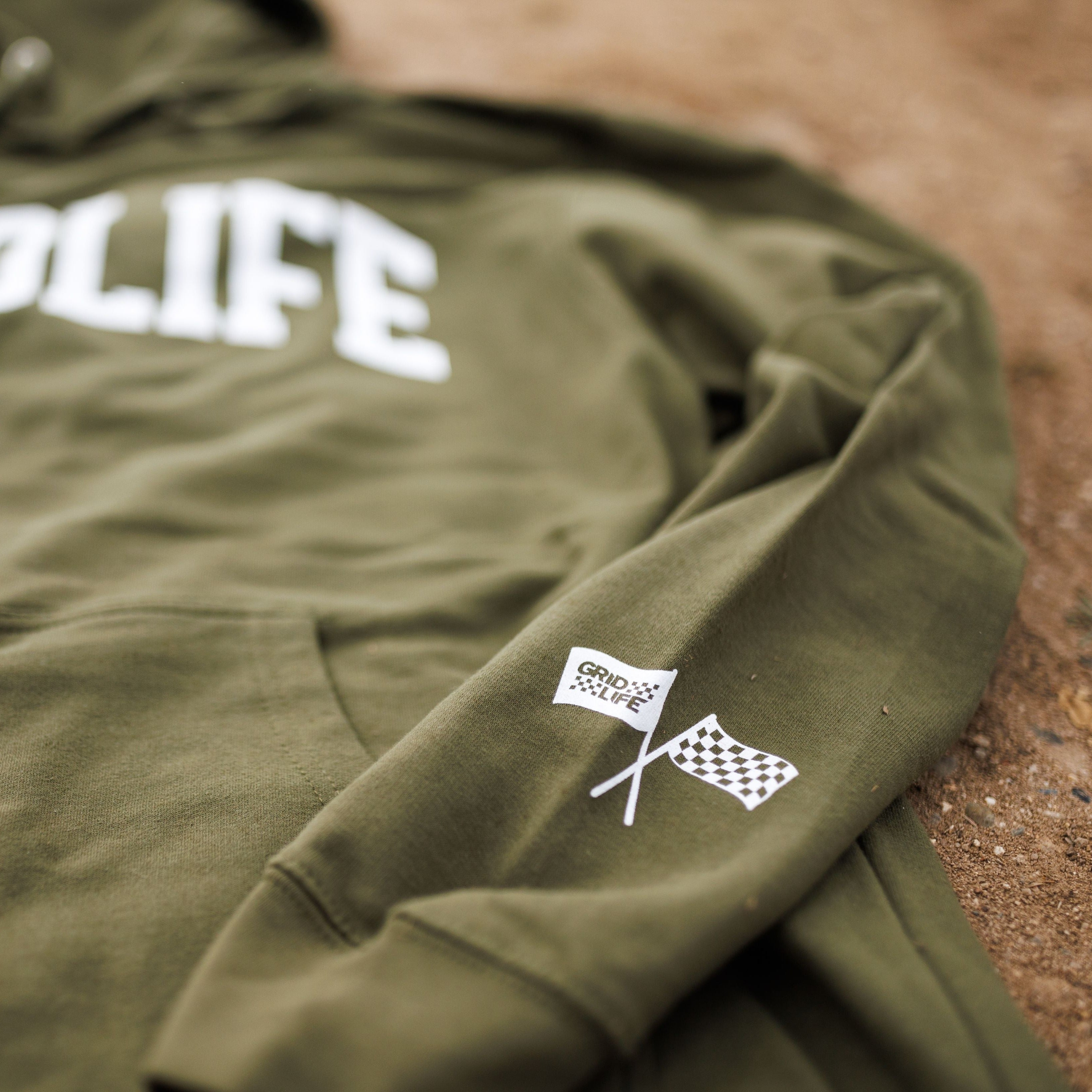 Sleeve logo of the GRIDLIFE college style sweatshirt