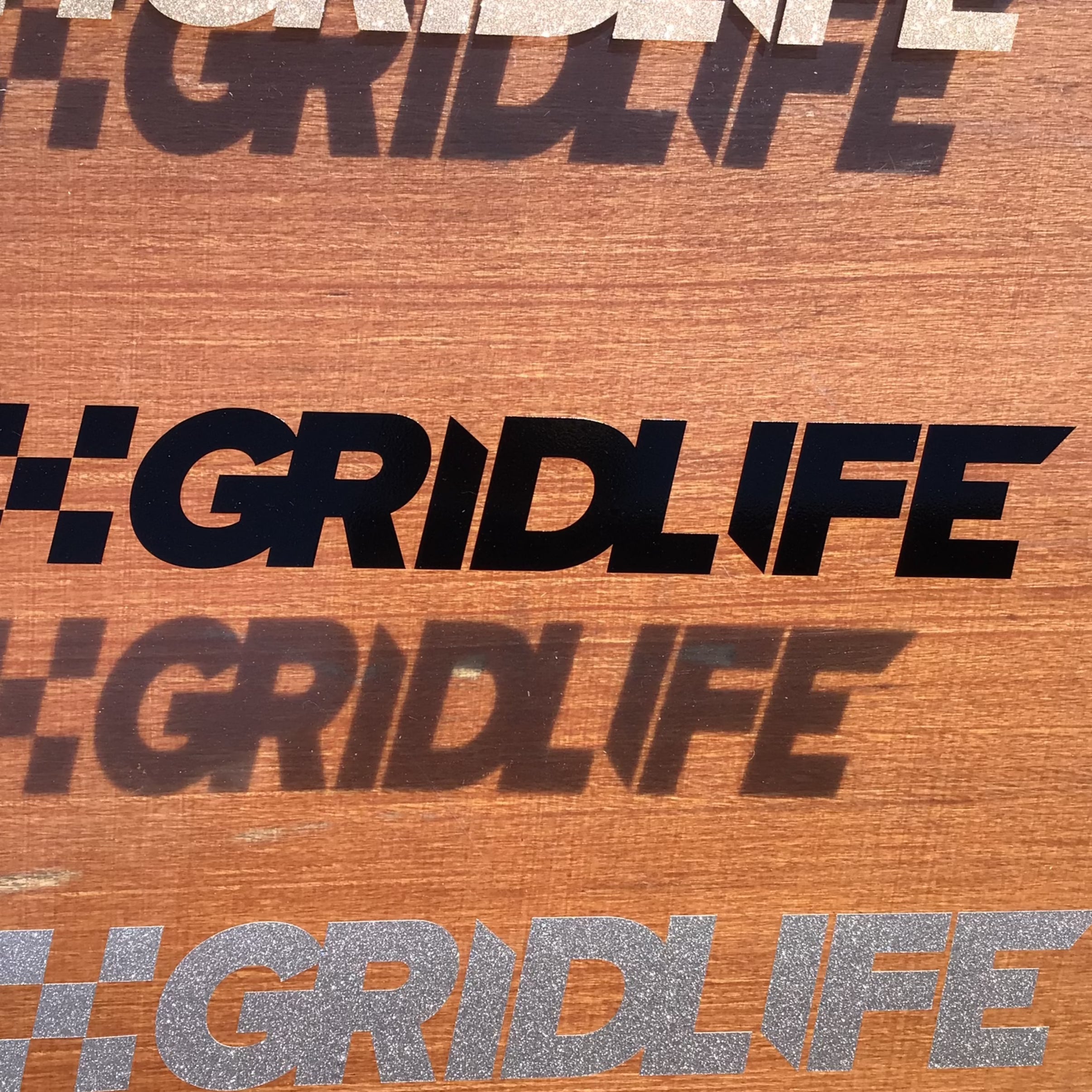 Flag Logo Die-cut Decal : Multiple Colors Available