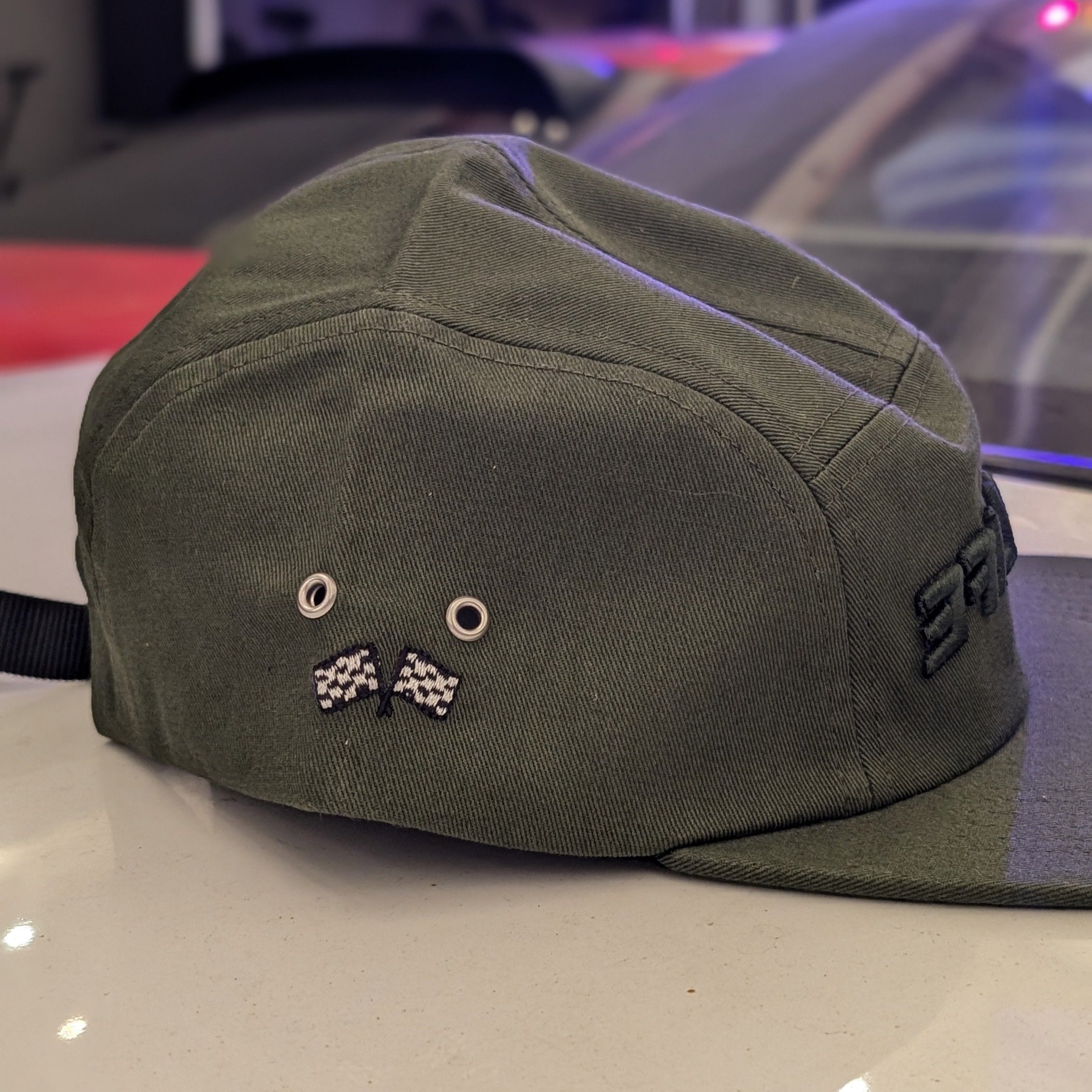 Reverse Entry Hat