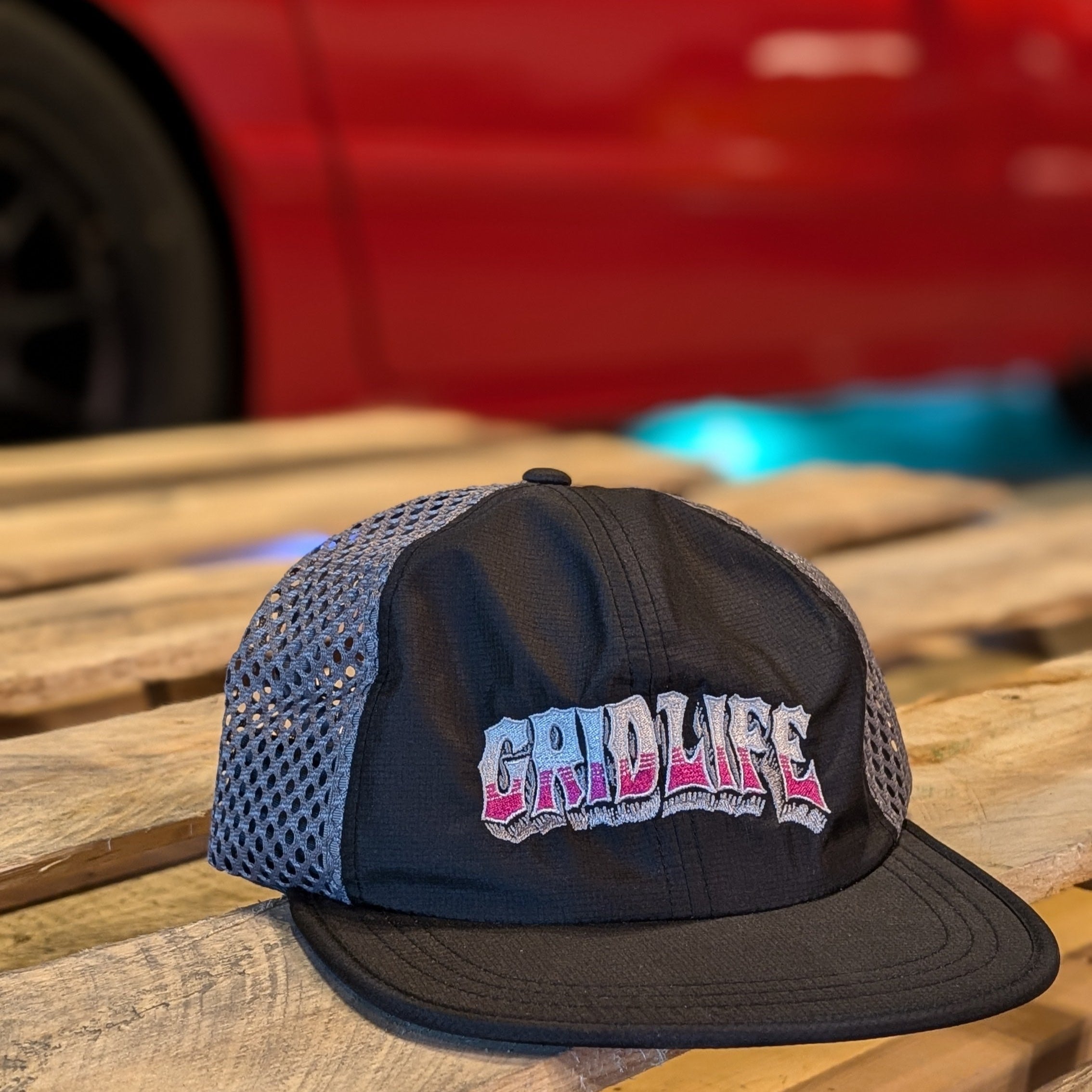 Skate Logo Mesh Hat